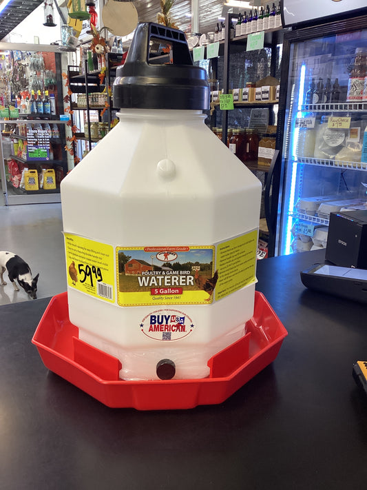 Poultry and Game Bird Waterer 5 Gal