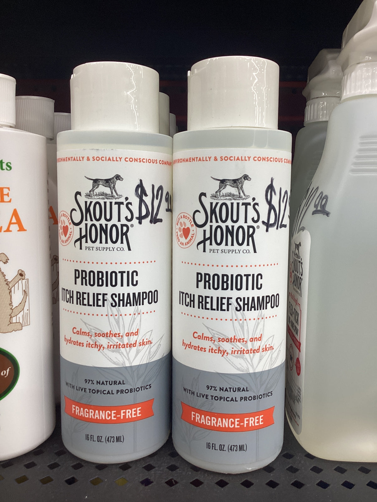 Skout’s Honor Probiotic Itch Relief Shampoo