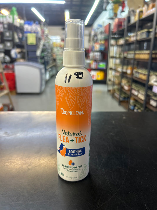 Tropiclean Natural Flea & Tick Soothing Bite Spray