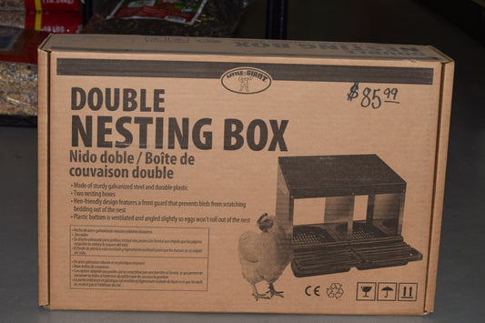 Galvanized Nesting Box with Plastic Basket