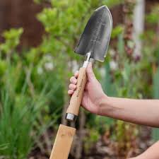 The Capability Trowel - Hand Shovel