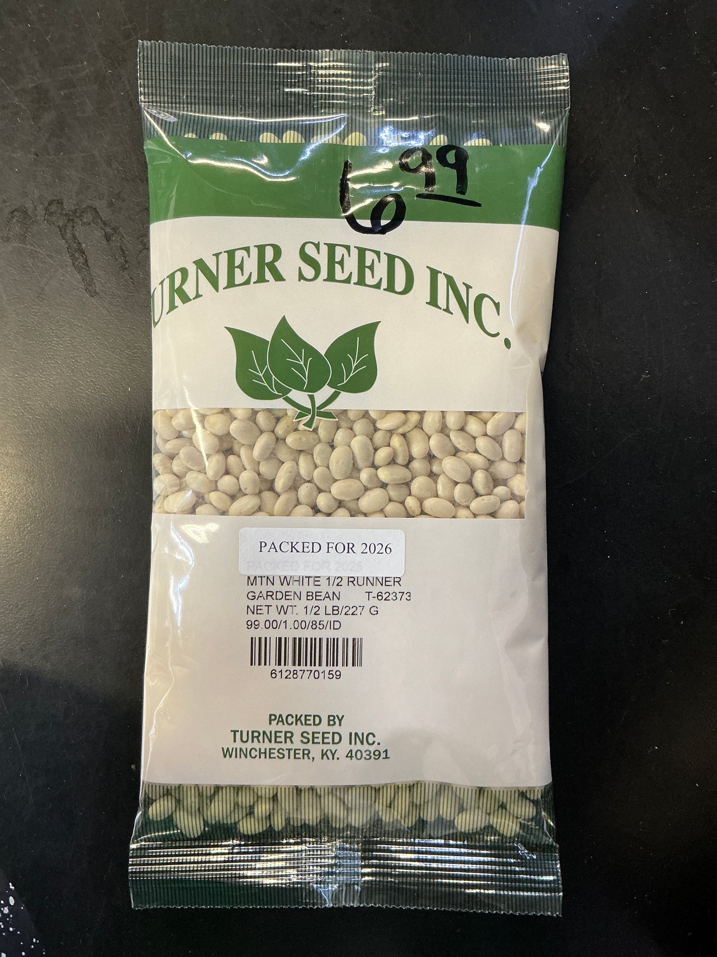 Mountain White 1/2 Runner Garden Bean Seed