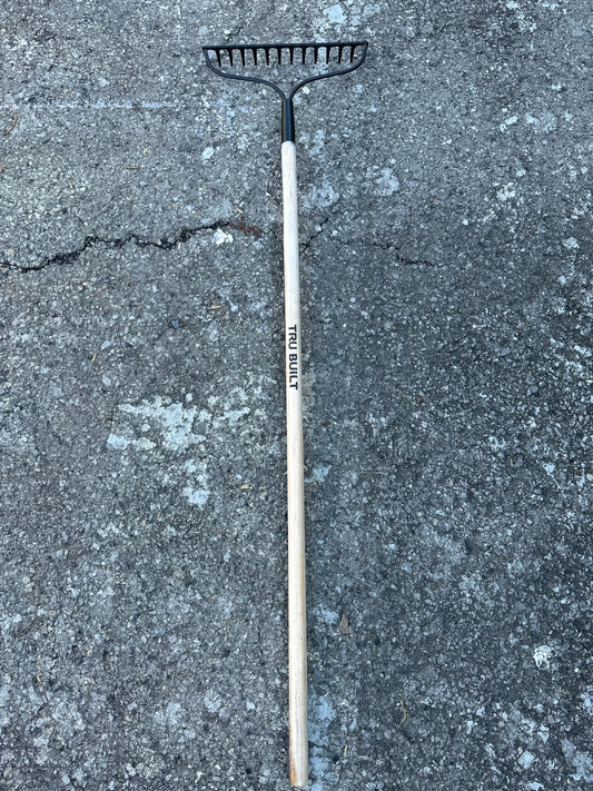 Tru Built 14 teeth rake