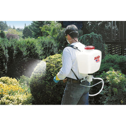 Solo Backpack Sprayer 4gal