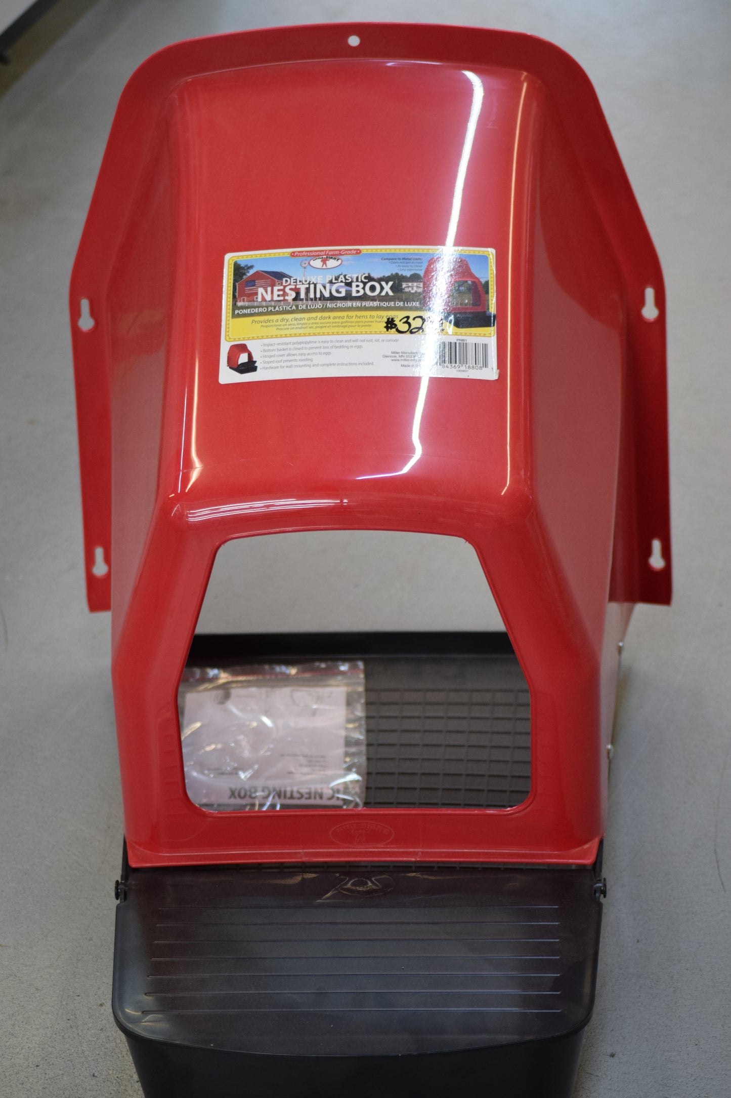 1-Hole Deluxe Nesting Box - Little Giant
